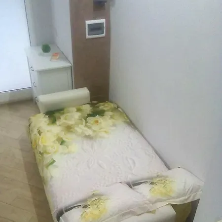 B&bittle Bed & Breakfast Rome